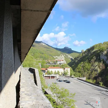 Arantzazu Aterpetxea Hostel *